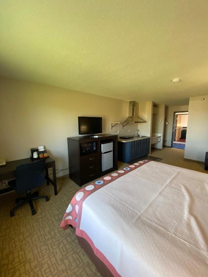 Super 8 By Wyndham Mn Hotel Jackson
